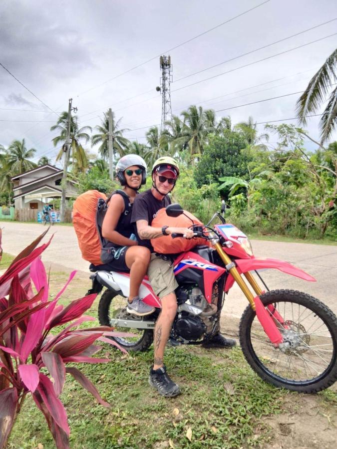 Roca'S Homestay Backpackers Chalet Batuan Luaran gambar