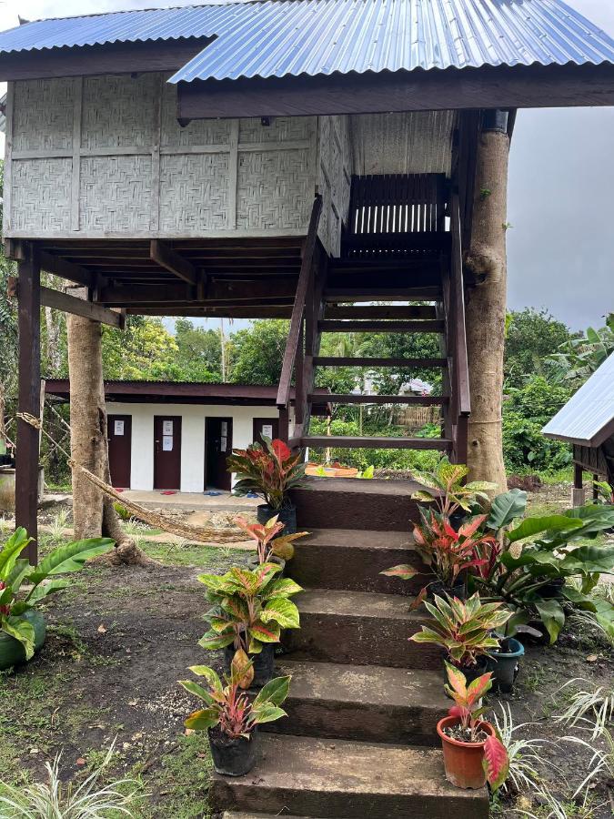 Roca'S Homestay Backpackers Chalet Batuan Luaran gambar