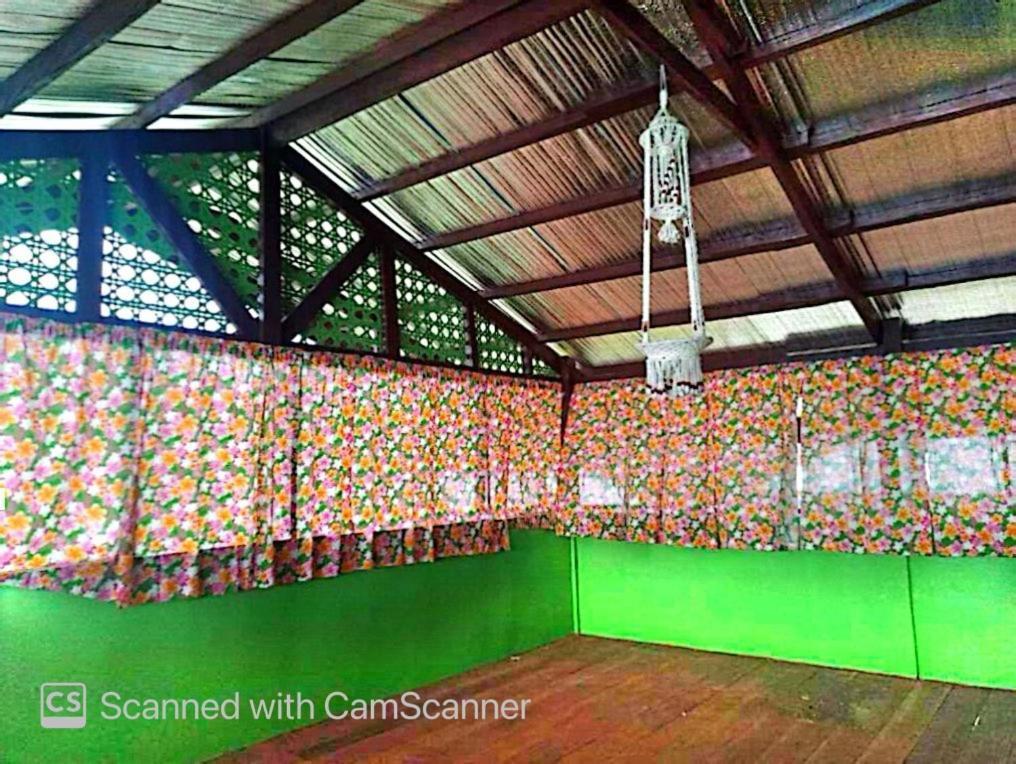 Roca'S Homestay Backpackers Chalet Batuan Luaran gambar